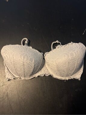 PINK Victoria's Secret Lace Push-Up Bra - White